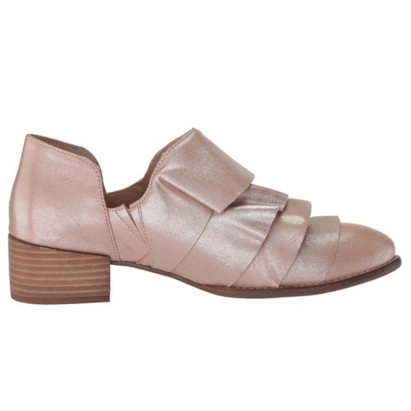 NEW Seychelles Open Mind Ruffle Booties 7.5 NWT - Picture 7 of 12